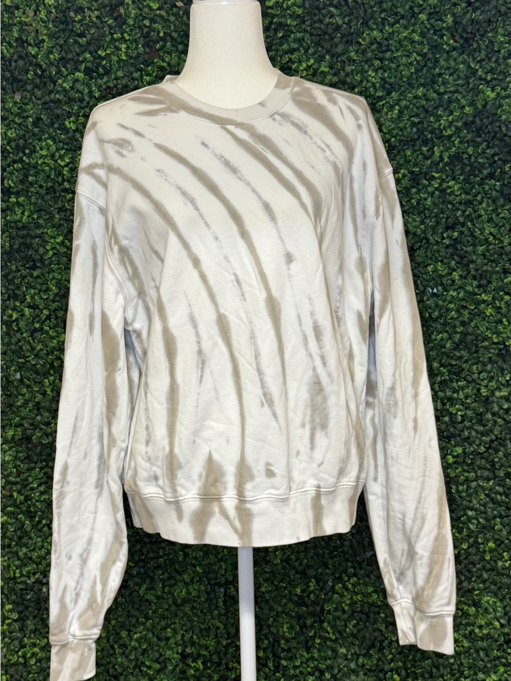 Good American Boyfriend Tie Dye Crewneck Sweatshirt Size 2 / Medium